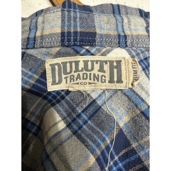 Duluth Trading Men’s Button Down Shirt Blue Plaid Flannel Slim Fit Cotton Medium - Picture 3 of 8